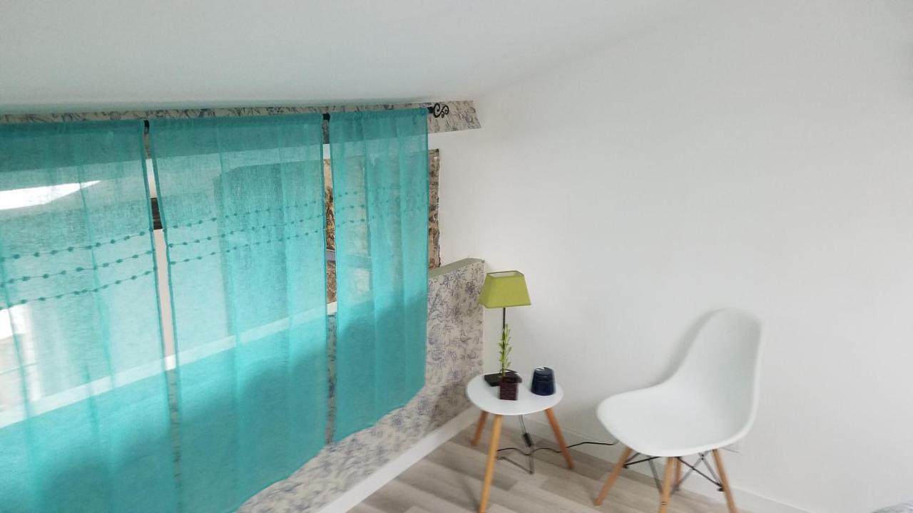 Tournus Castrum Romain- Loft 90M2 - 3 Etoiles - Petit Box Velo - 5Mn Autoroute מראה חיצוני תמונה